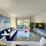 Alicate Apartment